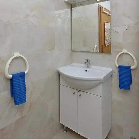 5592b Apartmán Dramalj